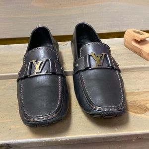 Louis Vuitton 10 1/2 black